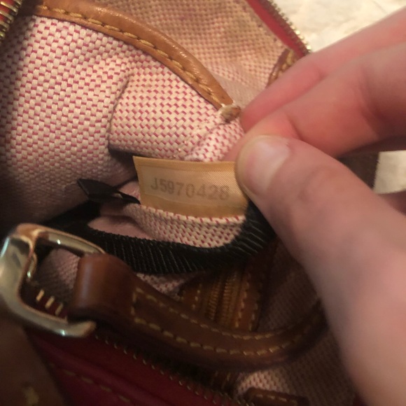 Dooney & Bourke pink shoulder bag - Picture 6 of 7